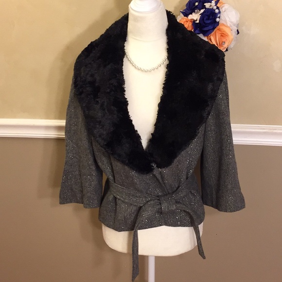 MICHAEL Michael Kors Jackets & Blazers - Michael Kors belted metallic blazer w/fur collar